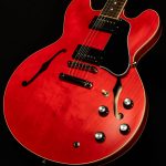 ES-335 Satin Dot